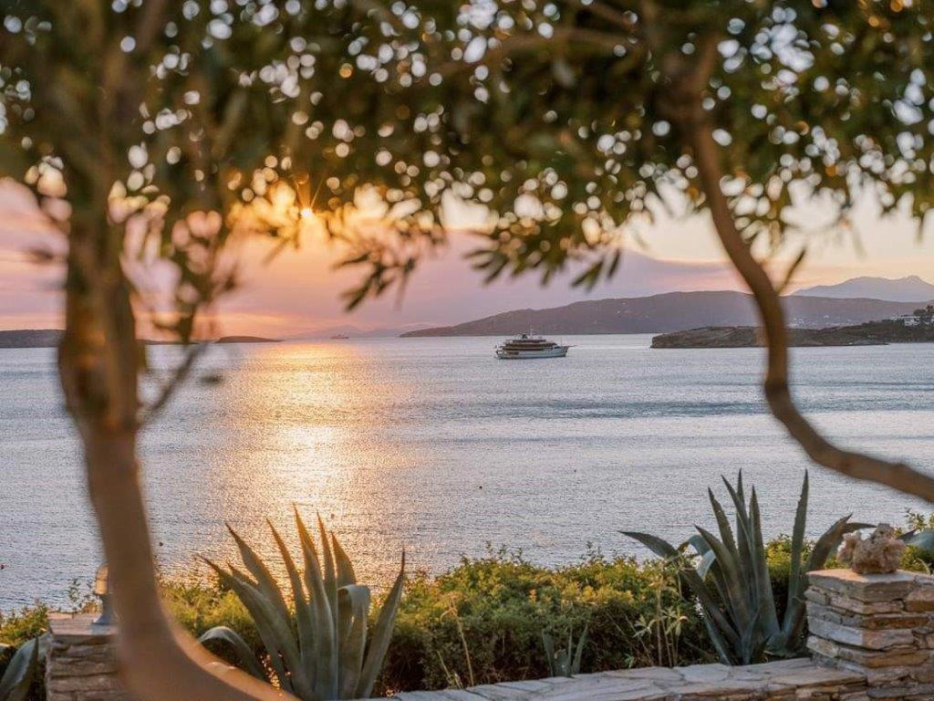 Aneroussa Beach Hotel Mpatsi Eksteriør billede