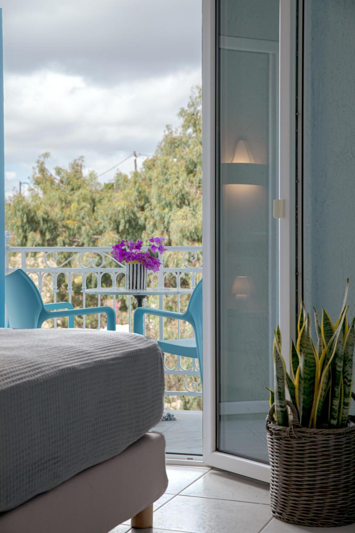 Aneroussa Beach Hotel Mpatsi Eksteriør billede