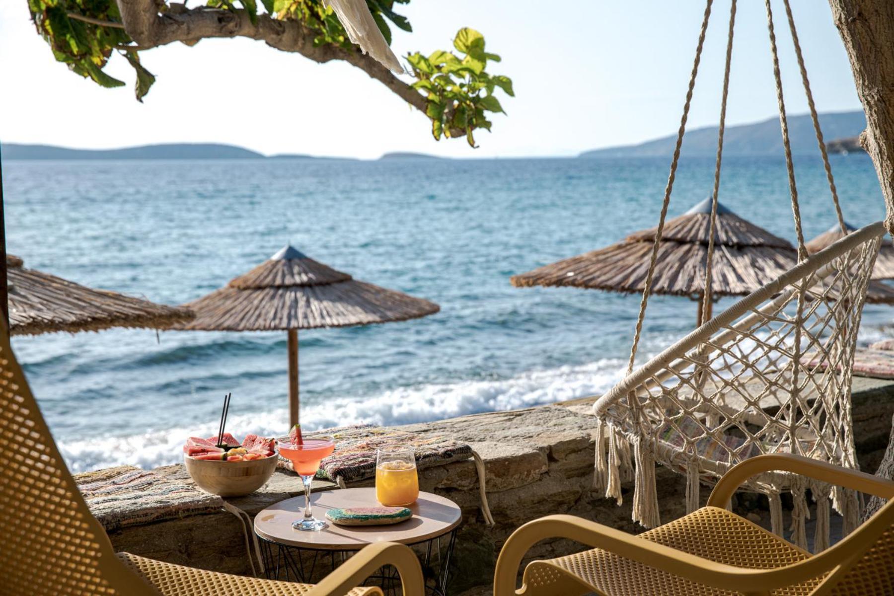 Aneroussa Beach Hotel Mpatsi Eksteriør billede