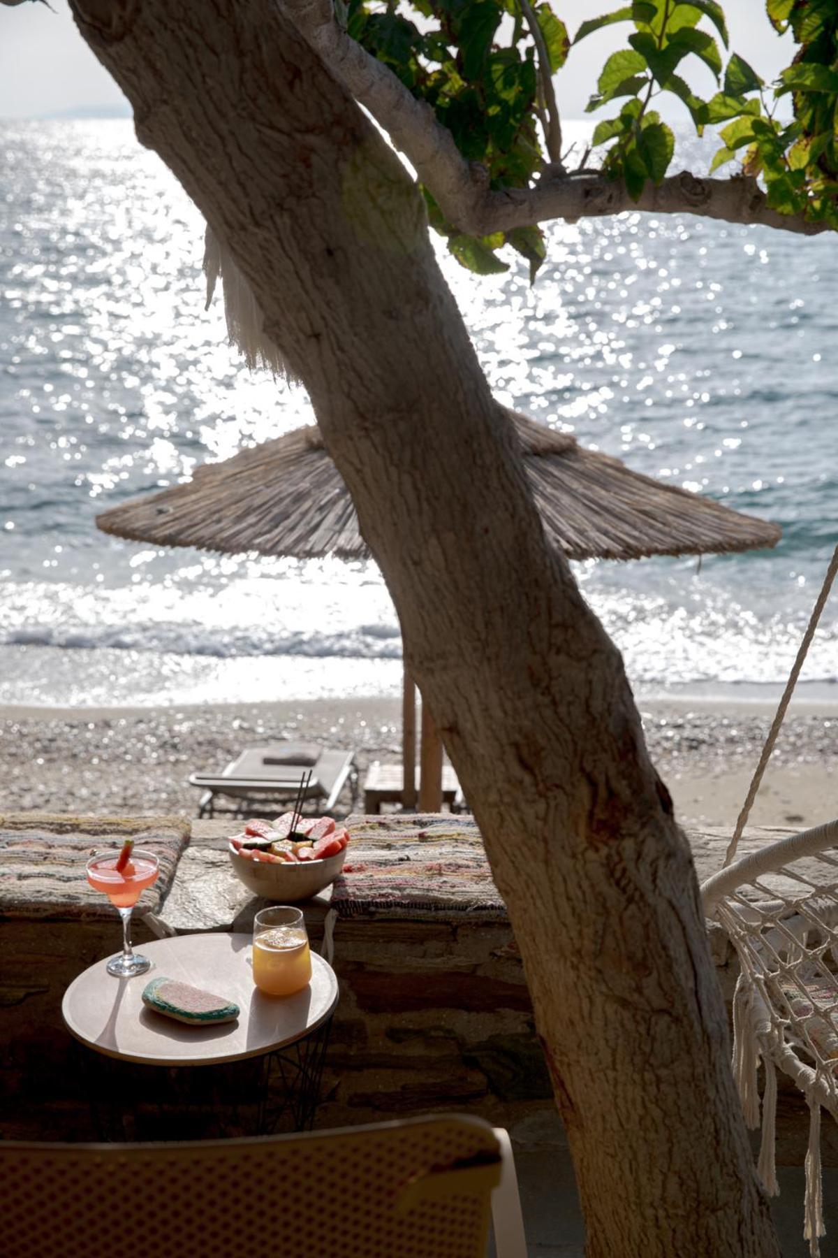Aneroussa Beach Hotel Mpatsi Eksteriør billede