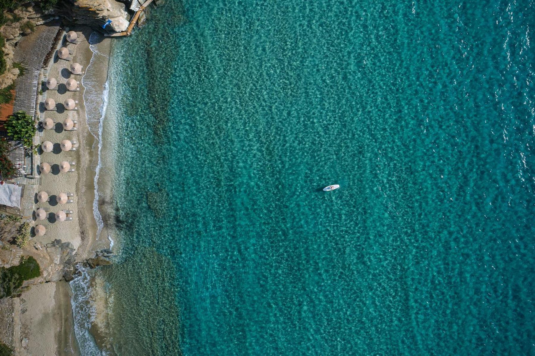 Aneroussa Beach Hotel Mpatsi Eksteriør billede