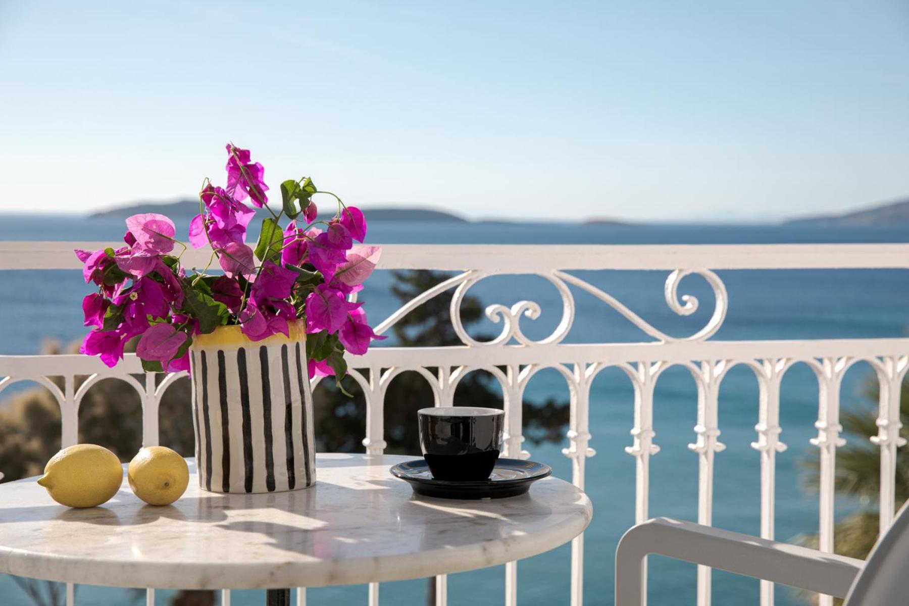Aneroussa Beach Hotel Mpatsi Eksteriør billede